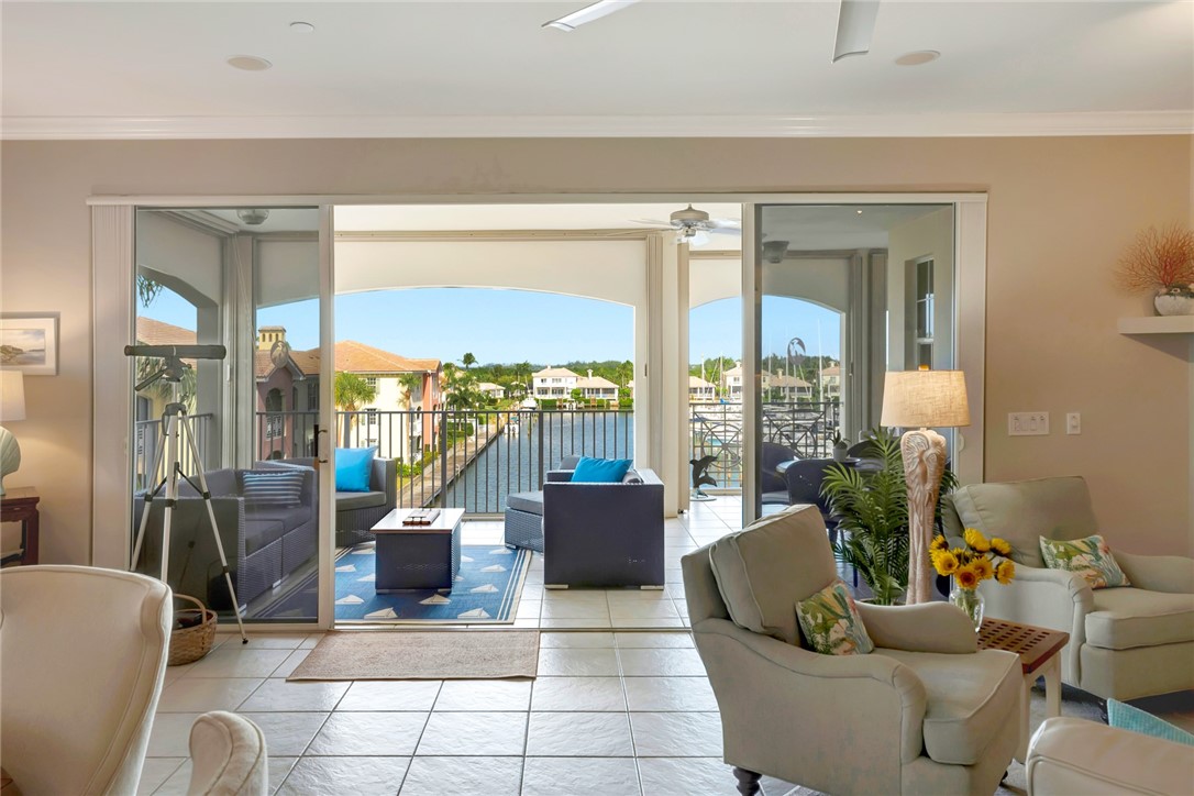 1205 Marina Village Circle 401