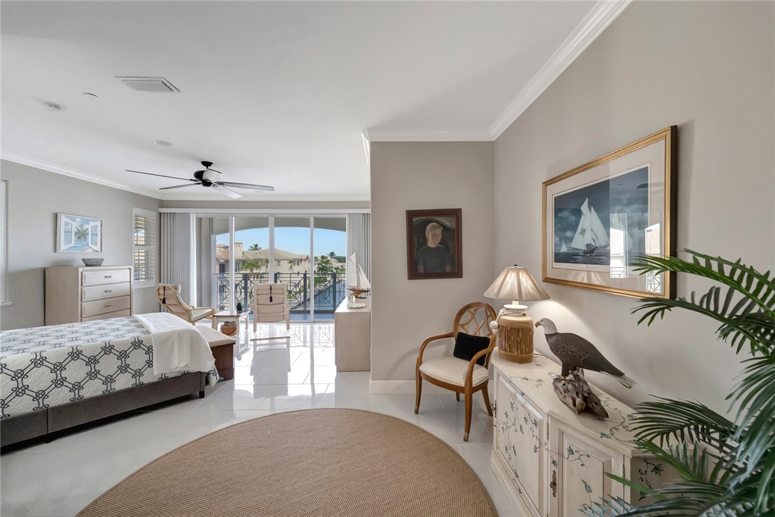 1205 Marina Village Circle 401