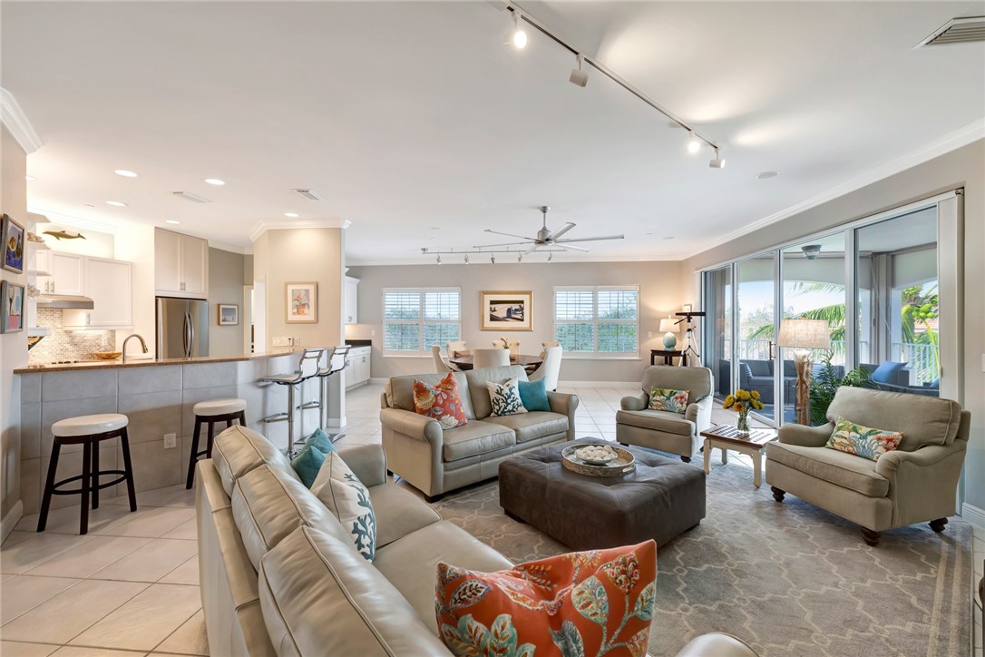 1205 Marina Village Circle 401