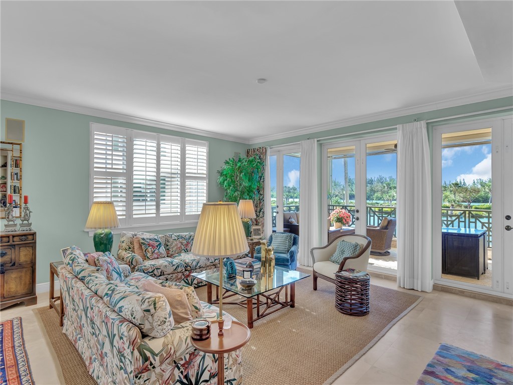9031 Somerset Bay Lane 201