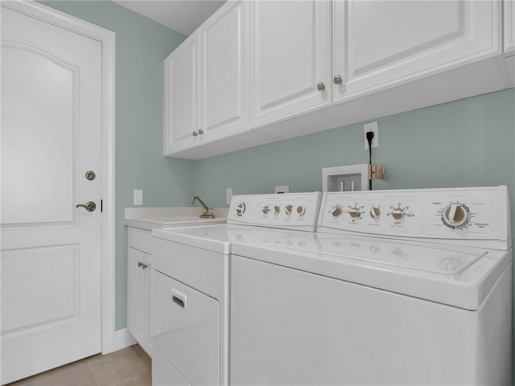 9031 Somerset Bay Lane 201