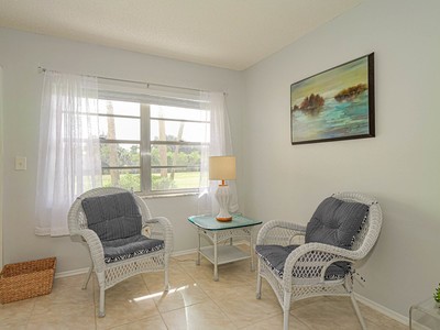 65 Woodland Drive 105