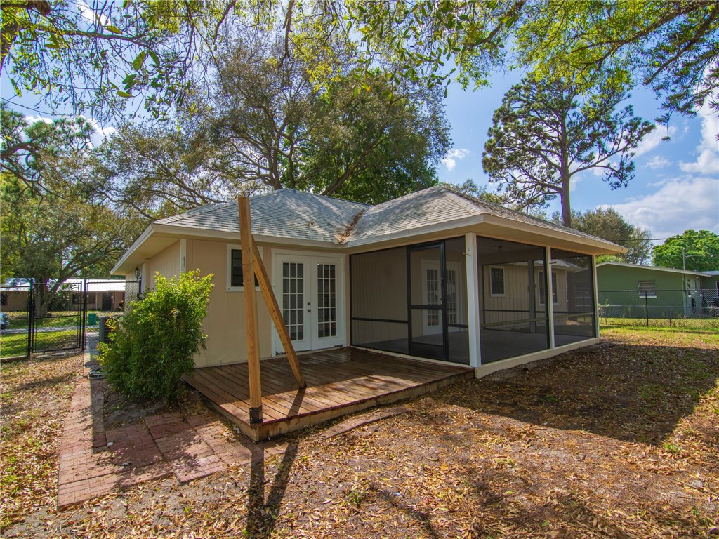 7008 Kenwood Road