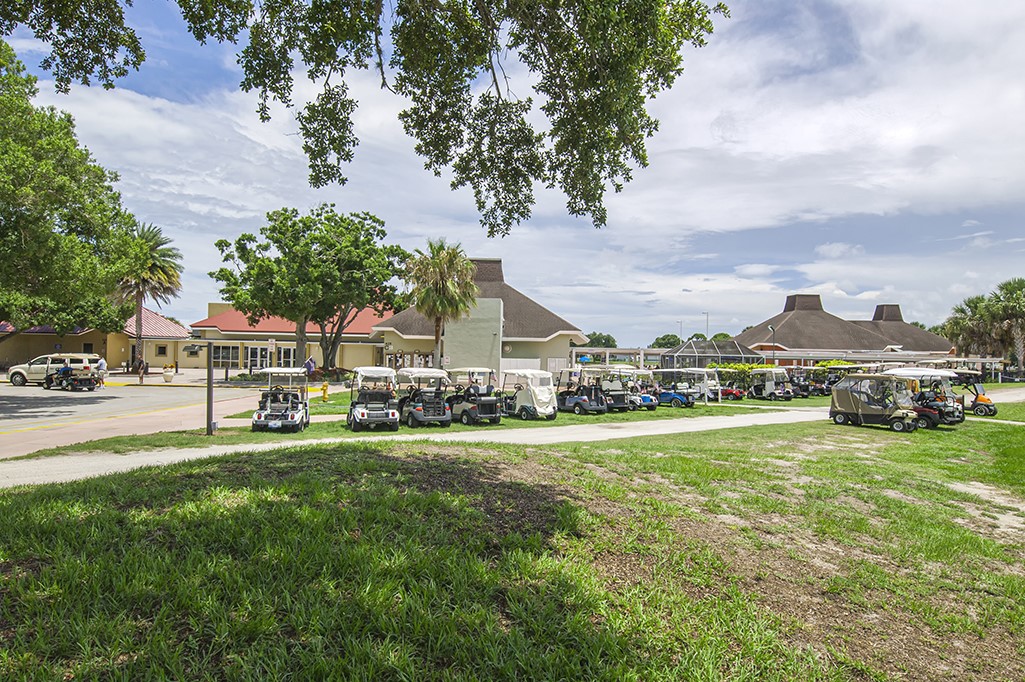 907 Oriole Circle