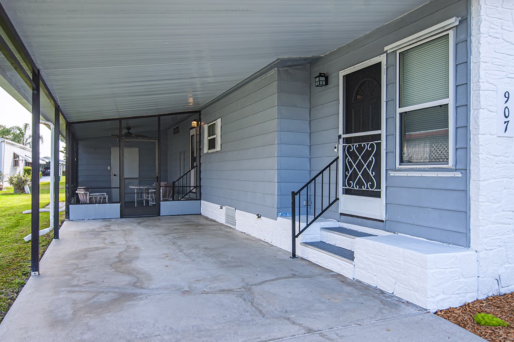 907 Oriole Circle