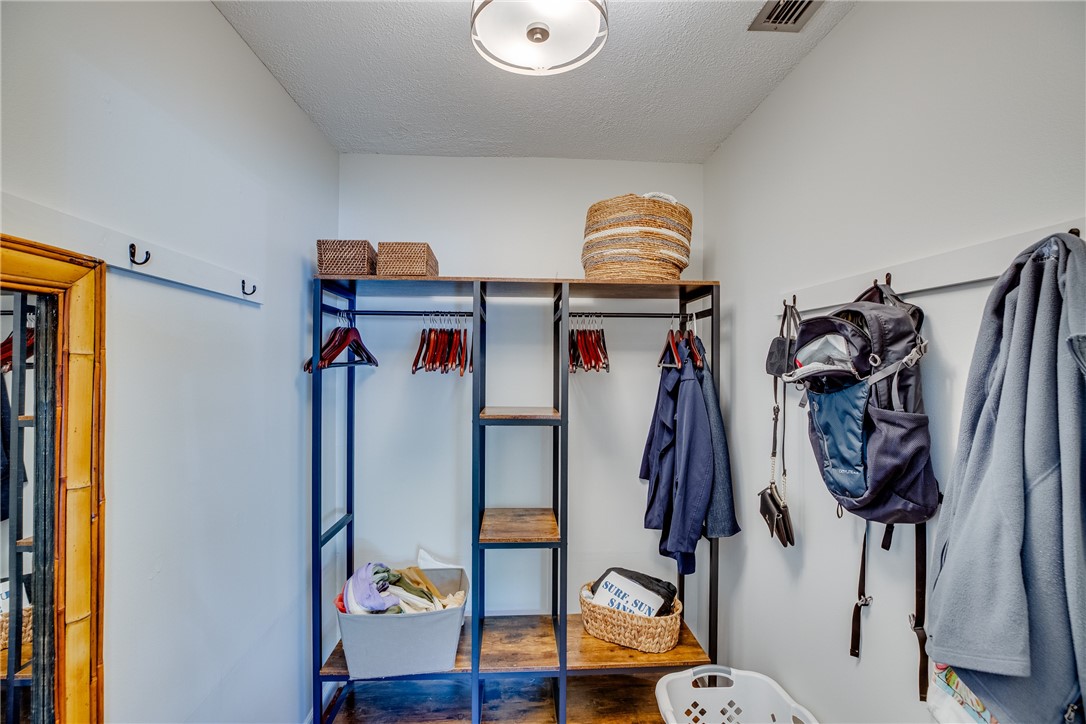 1540 39th Avenue C-4