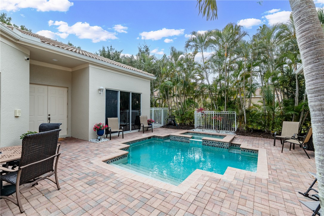 9620 E Maiden Court