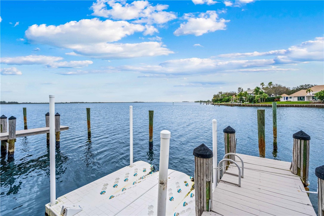 1776 Mooringline Drive 104
