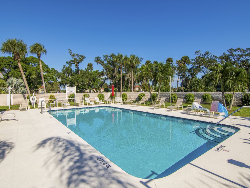 255 Grand Royale Circle 203