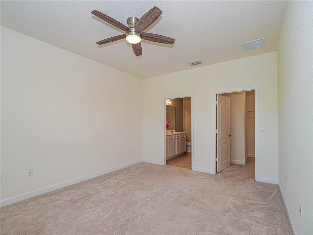 10109 W Villa Circle