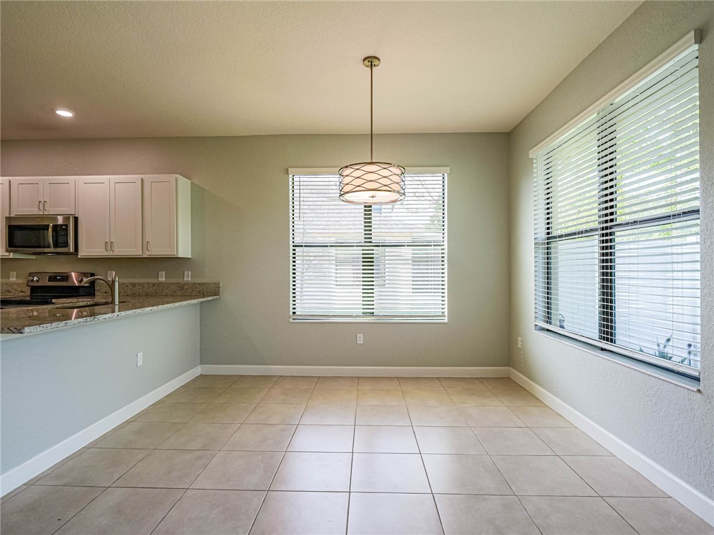 10109 W Villa Circle