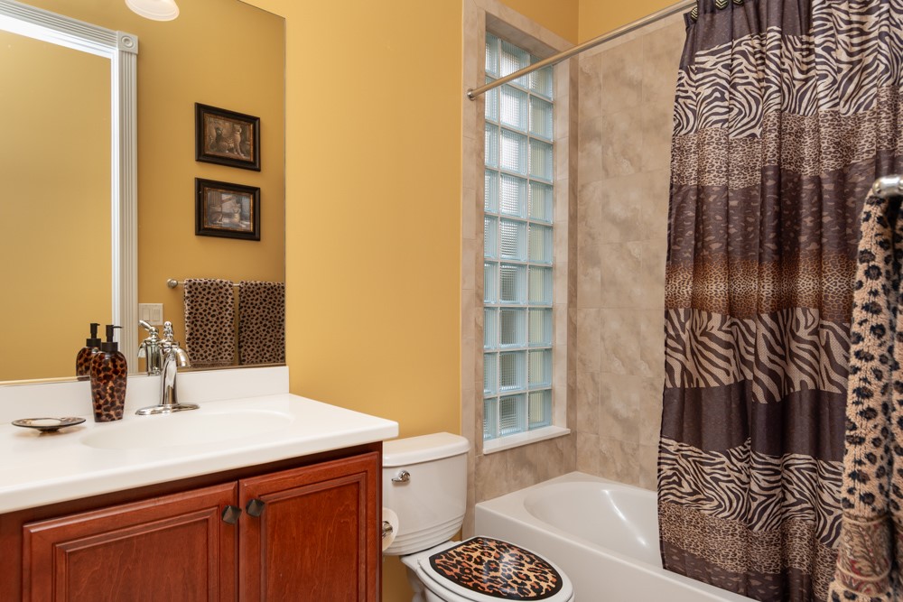 5177 Formosa Circle