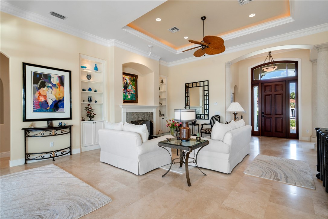 5570 Camino Real Lane