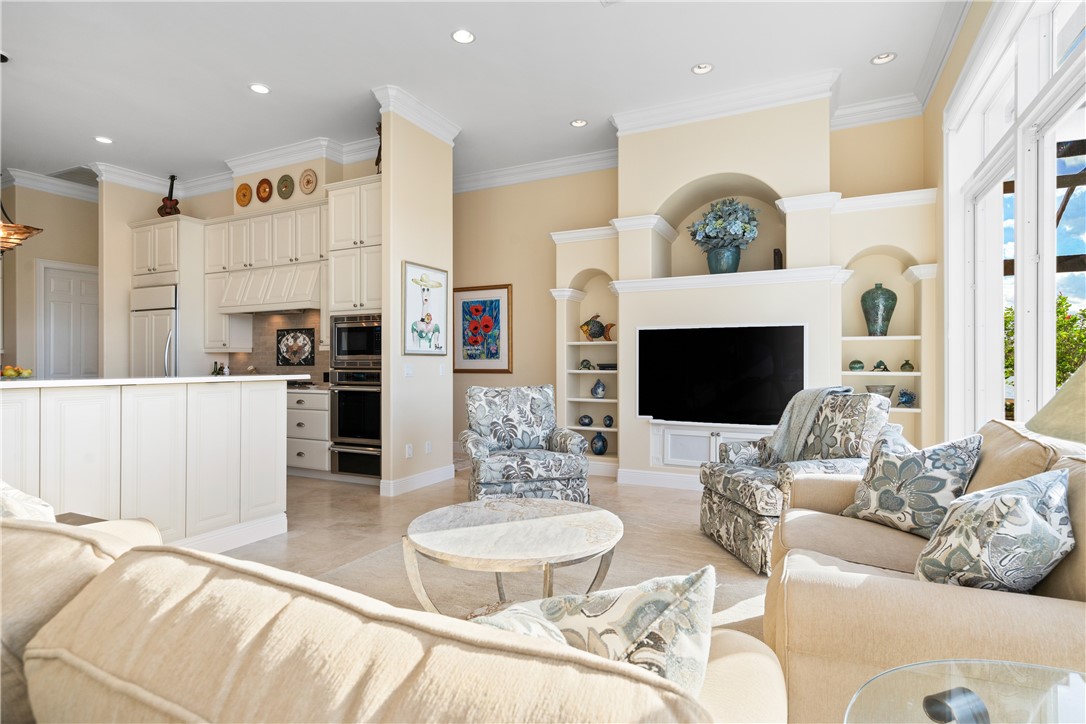5570 Camino Real Lane