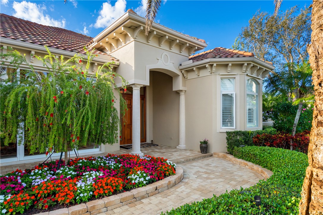 5570 Camino Real Lane