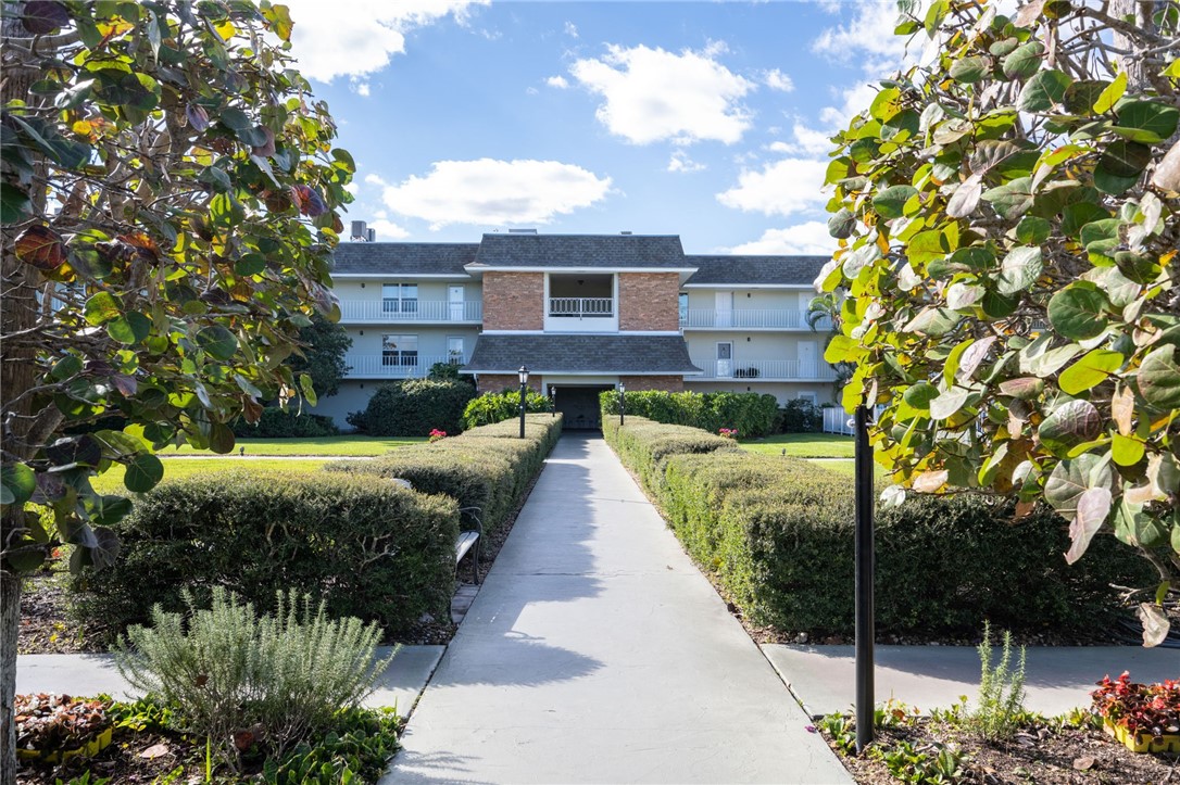 200 Greytwig Road 308