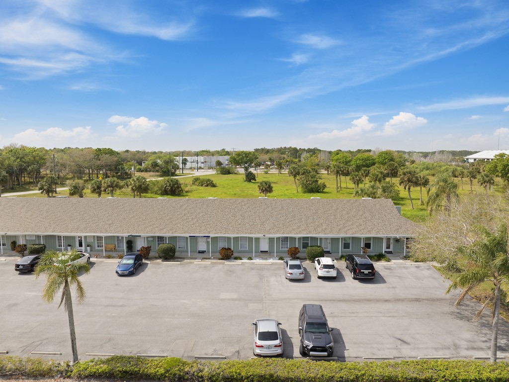 7707 US Highway 1 8