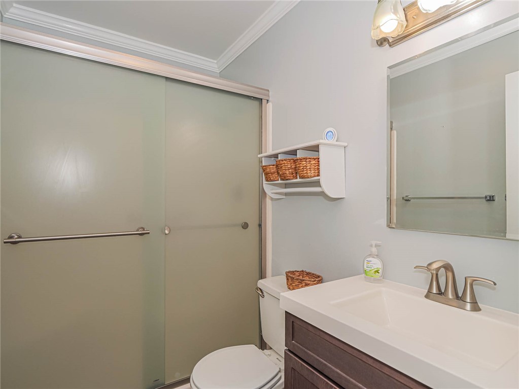 18 Vista Palm Lane 207