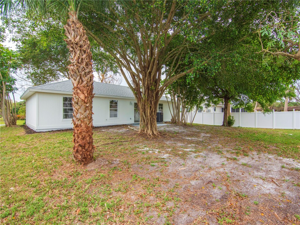 375 Lobster Terrace