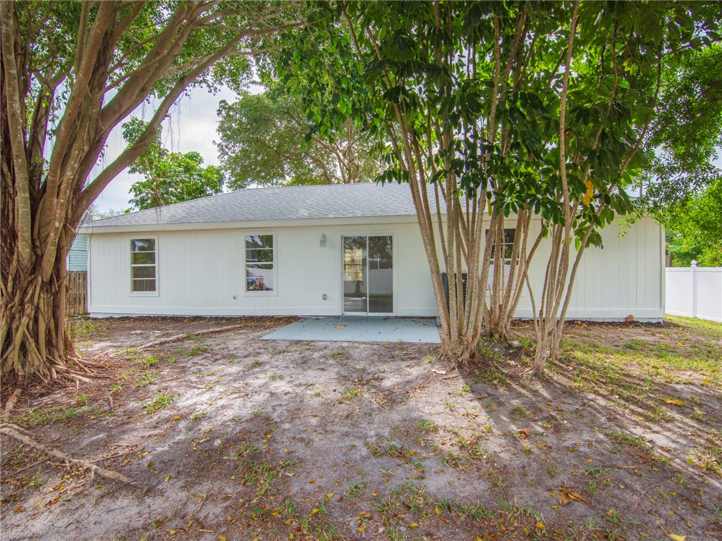 375 Lobster Terrace