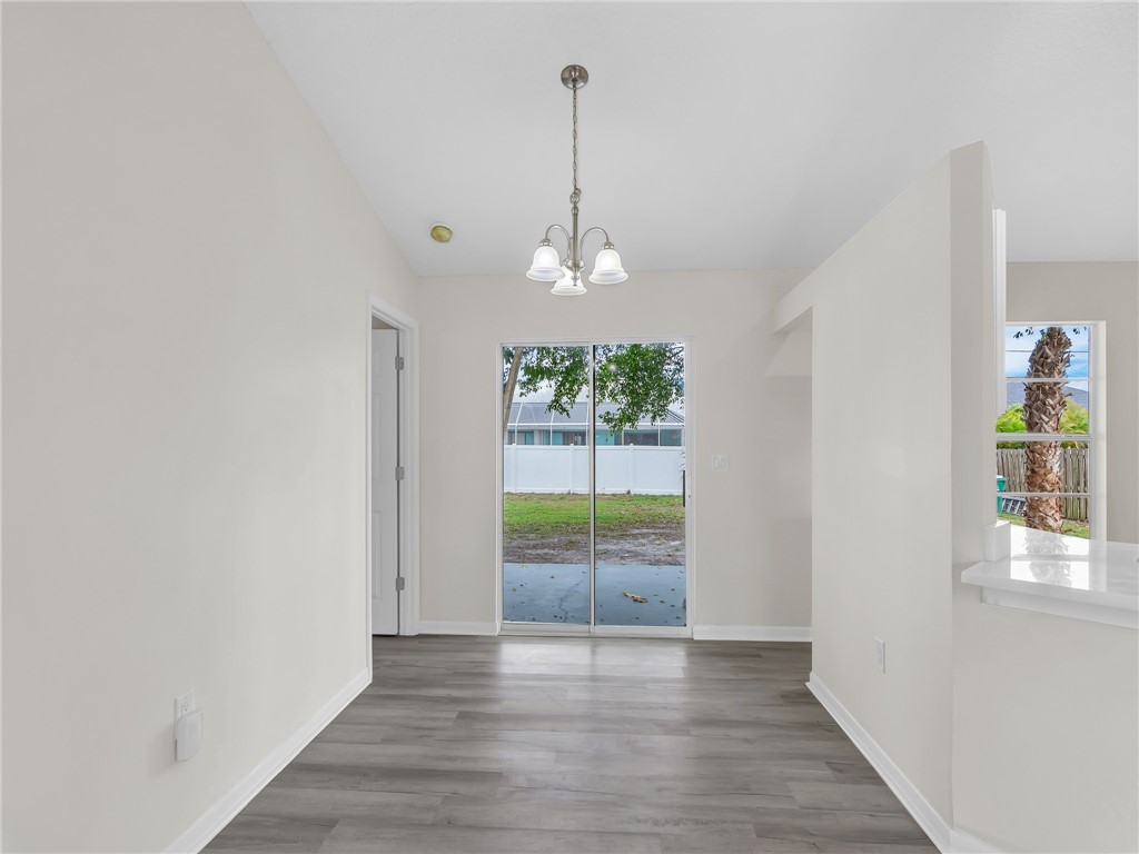 375 Lobster Terrace