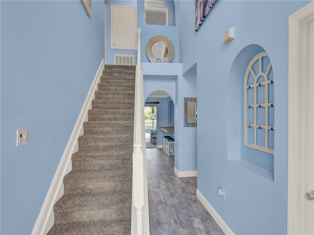 5135 Wind Jammer Lane