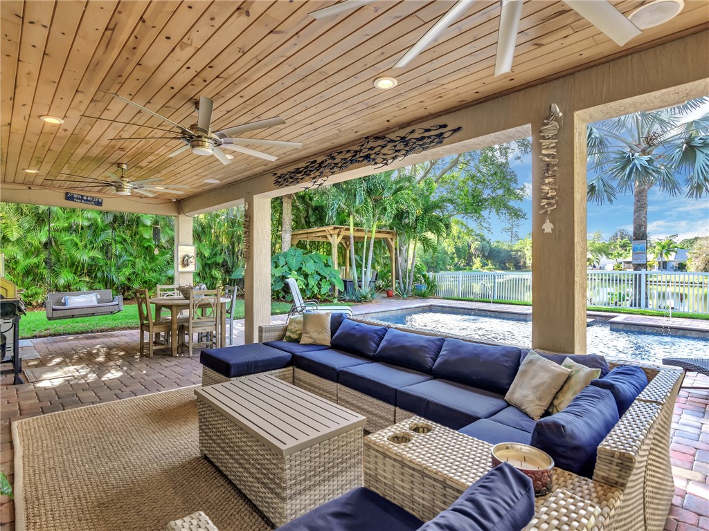 5135 Wind Jammer Lane