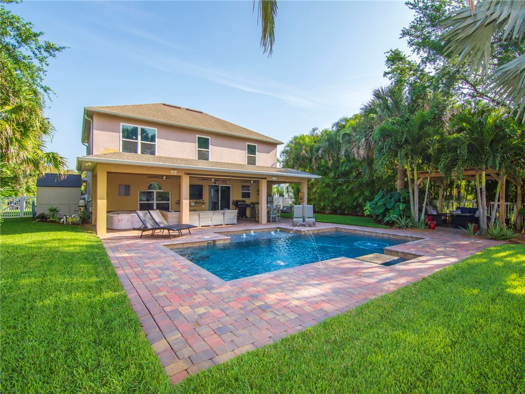 5135 Wind Jammer Lane