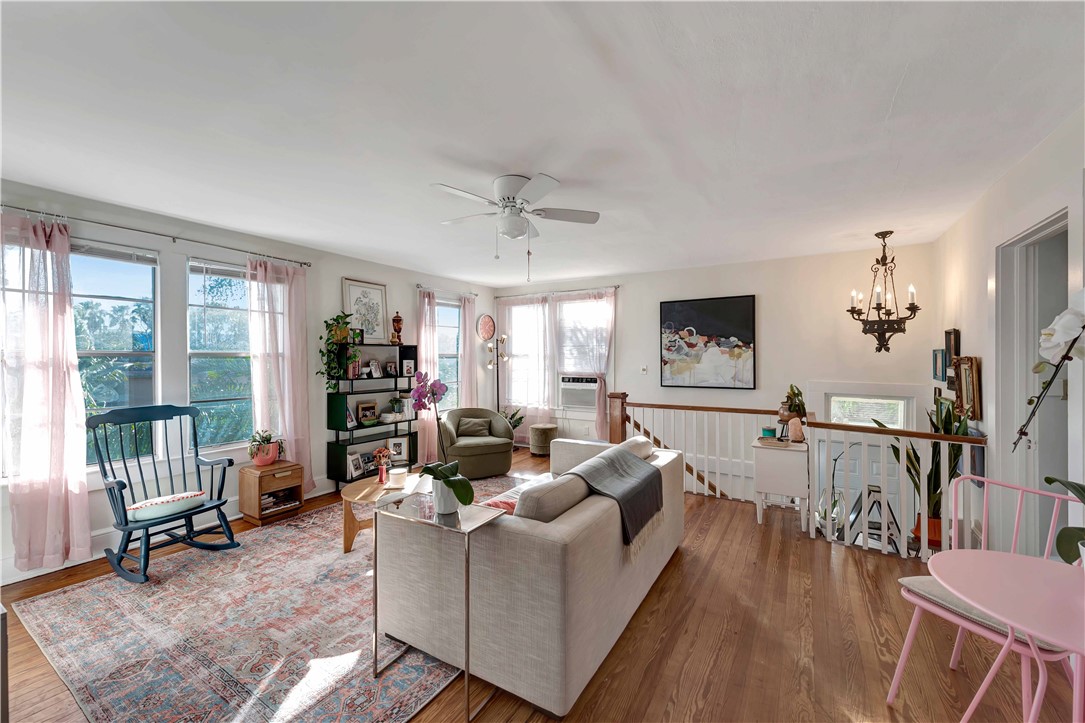 1805 17th Avenue