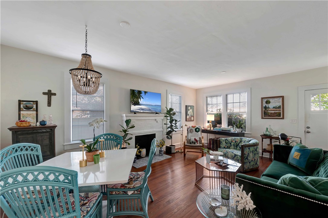 1805 17th Avenue