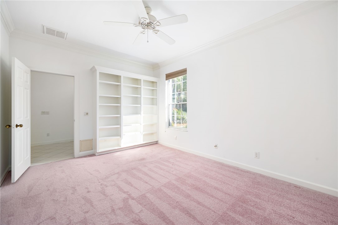 100 S Catalina Court