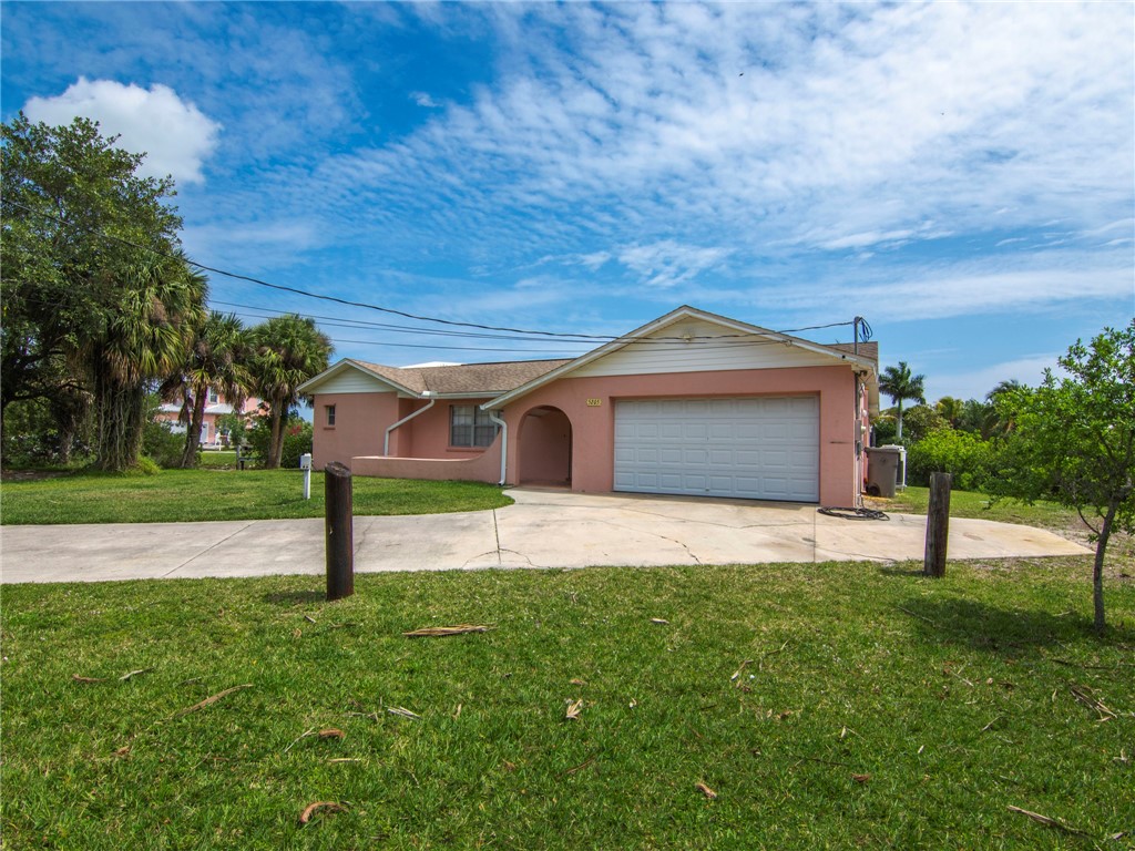 5205 94th Lane