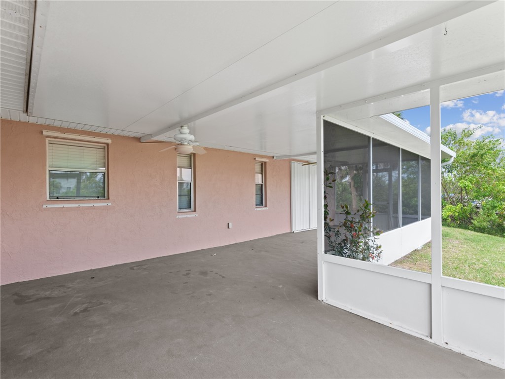 5205 94th Lane