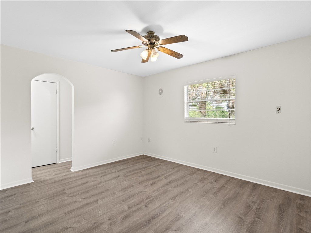 5205 94th Lane
