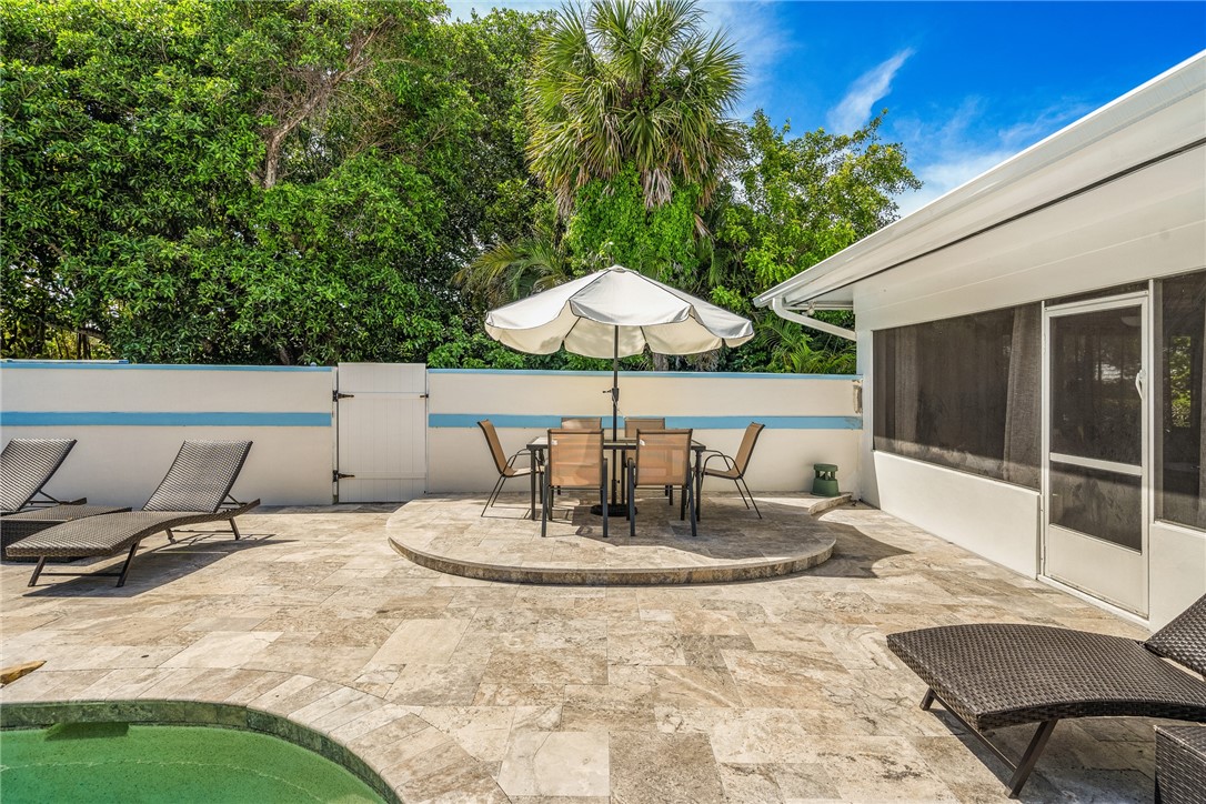 925 Treasure Lane