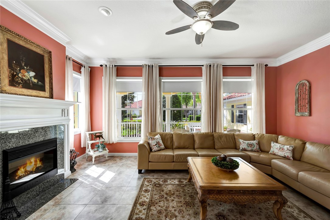 5459 Barbados Square