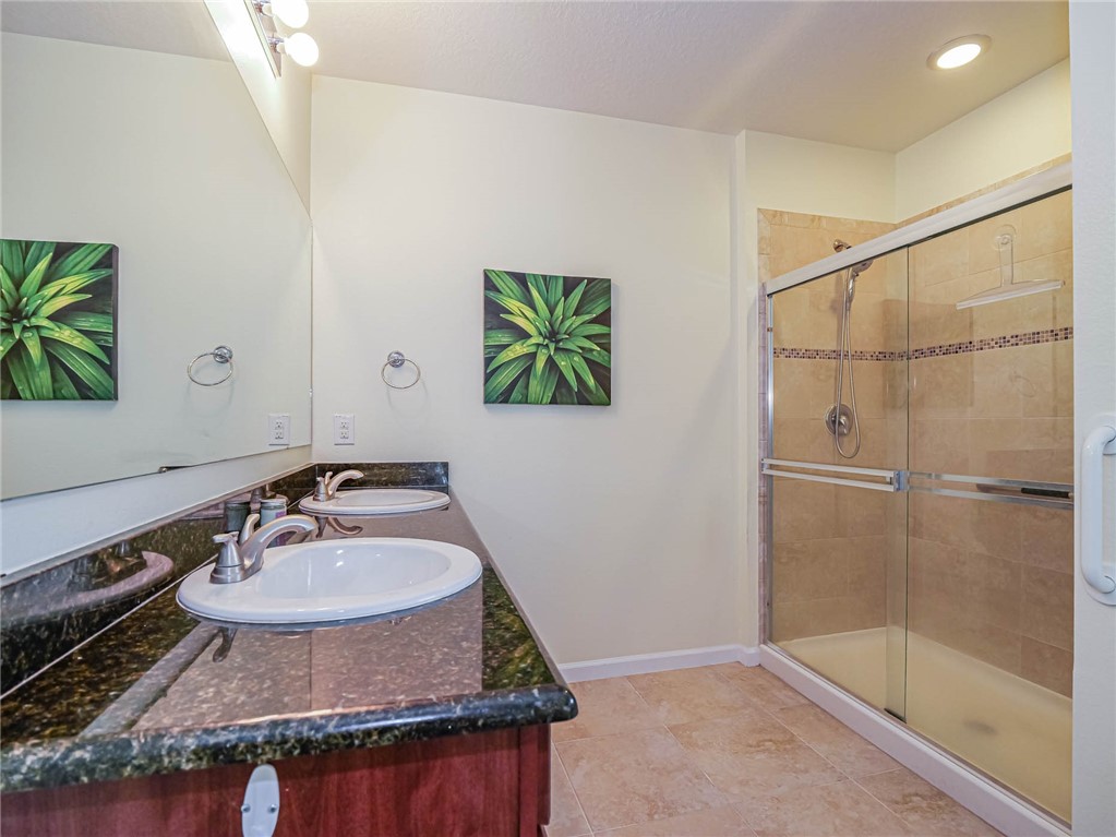 1404 Lexington Square SW