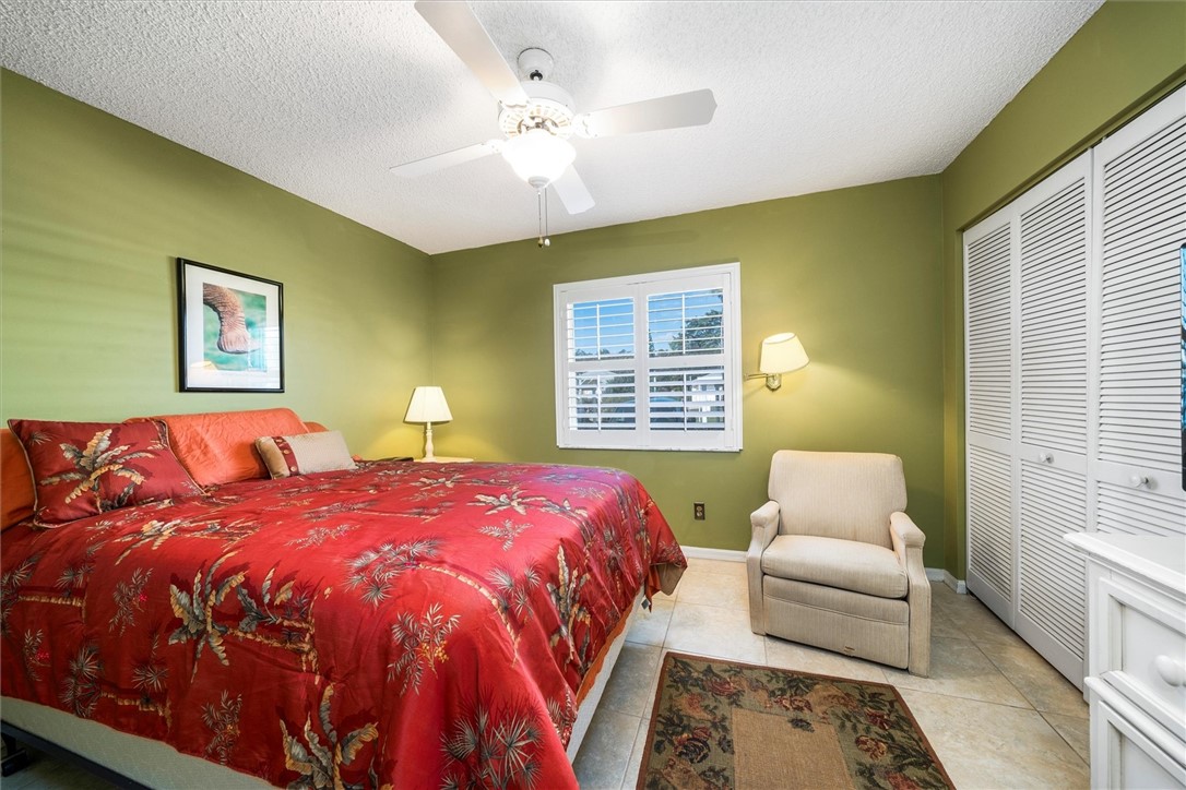 205 N Grove Isle Circle 205