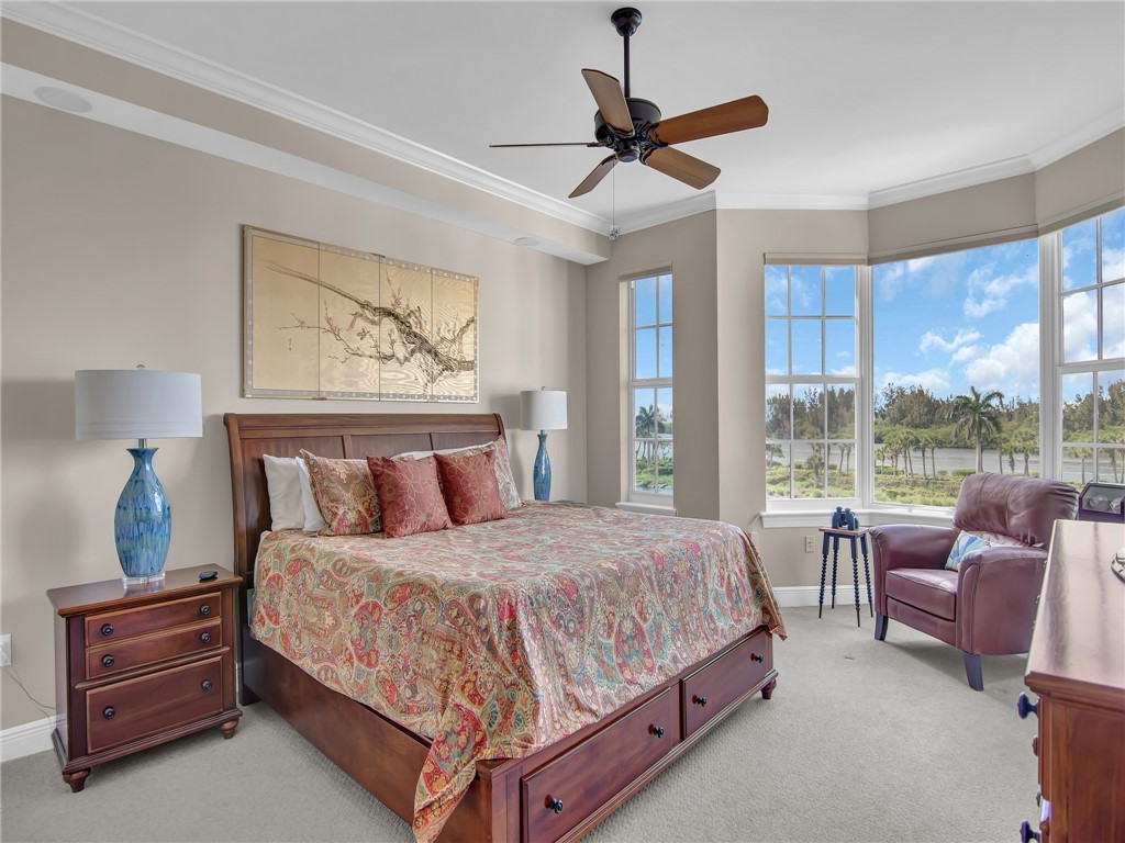 9043 Somerset Bay Lane 402