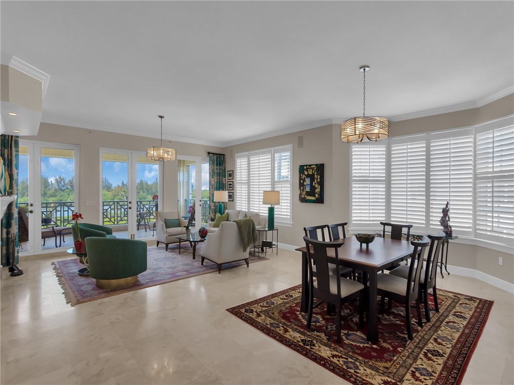 9043 Somerset Bay Lane 402