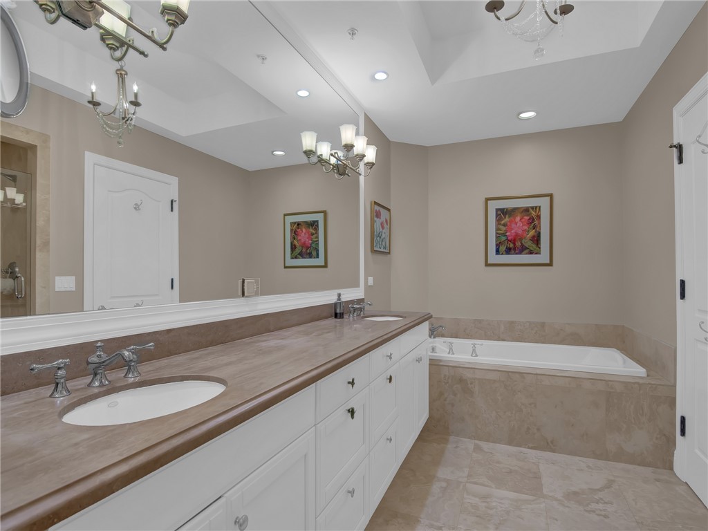 9043 Somerset Bay Lane 402