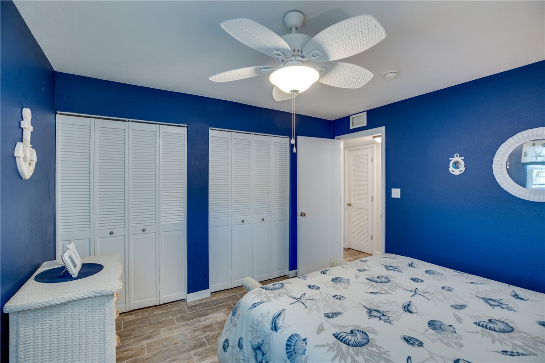 1181 Carlton Court 106