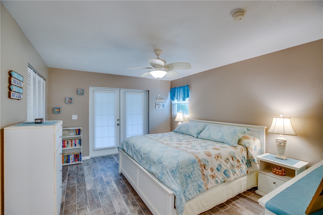 1181 Carlton Court 106