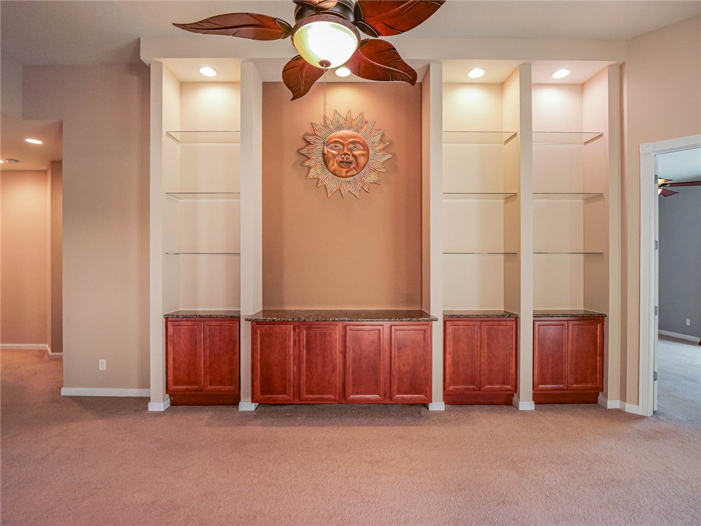 5189 Eleuthra Circle