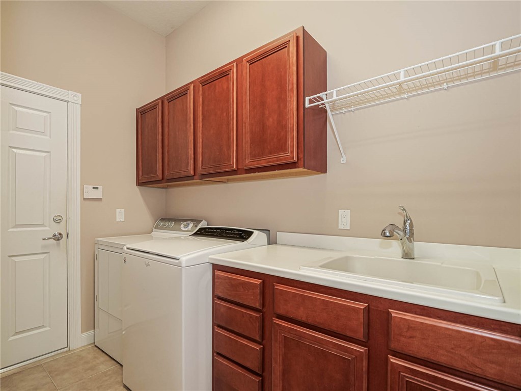 5189 Eleuthra Circle