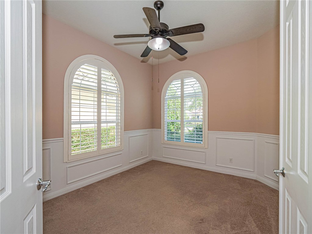 5189 Eleuthra Circle