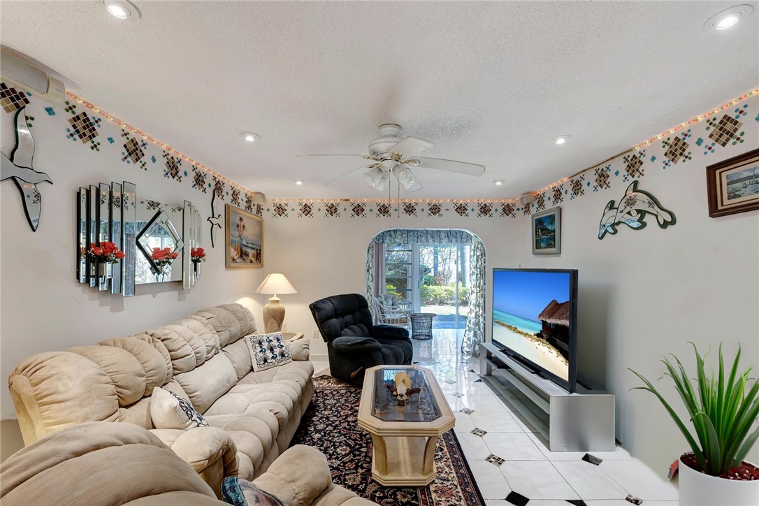 1188 Commodore Court 106