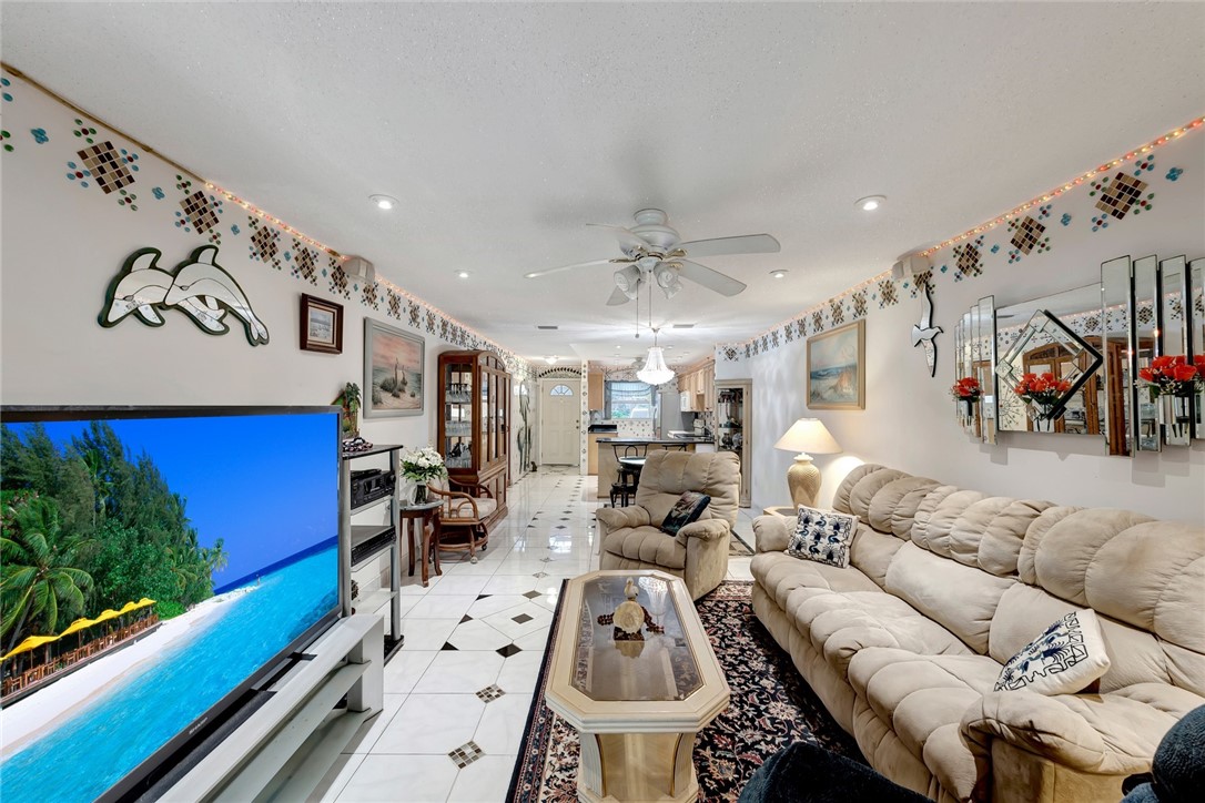 1188 Commodore Court 106