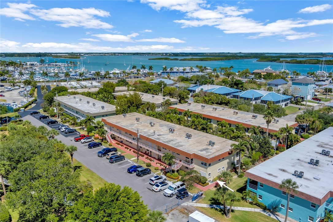 1188 Commodore Court 106