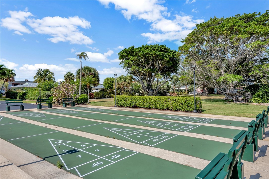 1188 Commodore Court 106